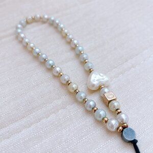 90% NEW CASETIFY PHONE CHARM